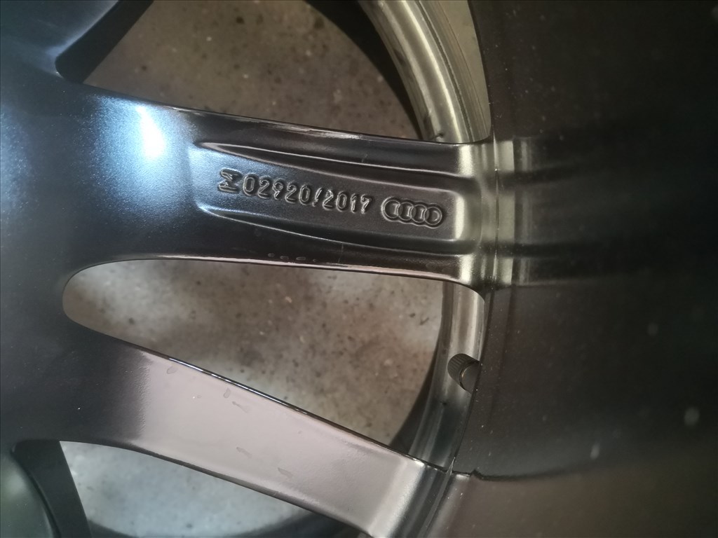 Audi 19-es gyári sérült alufelni 1db 11. kép
