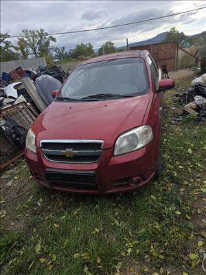 Chevrolet Aveo 1.6i  bontott alkatrészei 