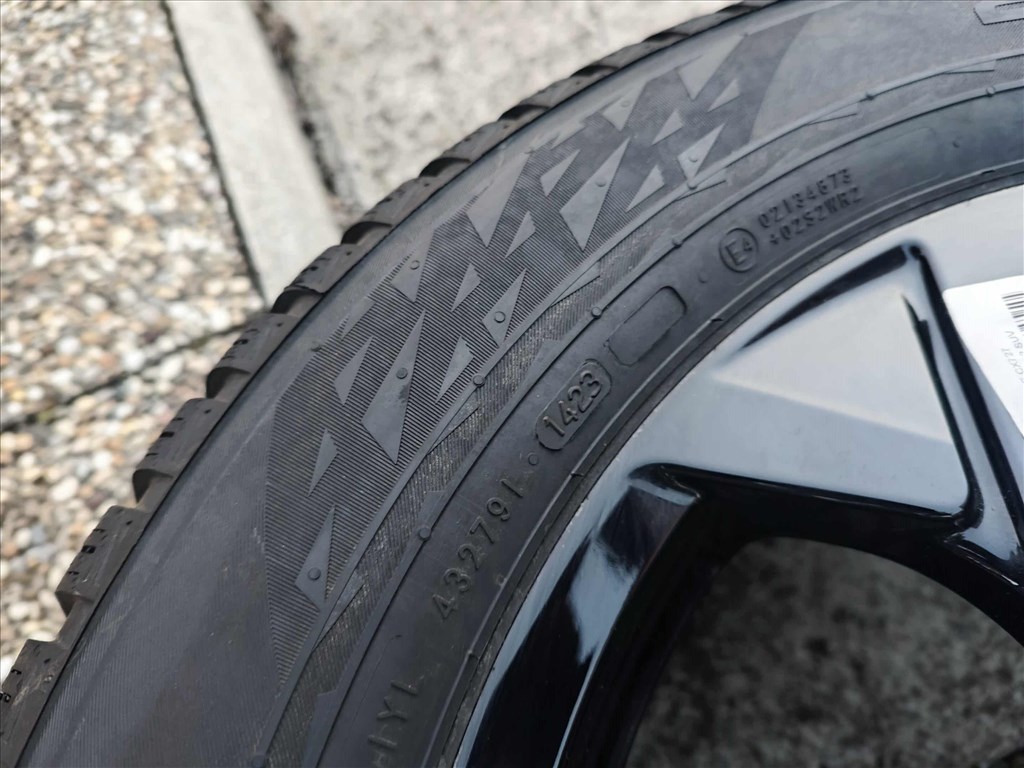 ÚJ 5x108 18 Ford gyári Kuga Mustang Mach-e - Nokian 225/60 r18 " Téli + tpms 10. kép