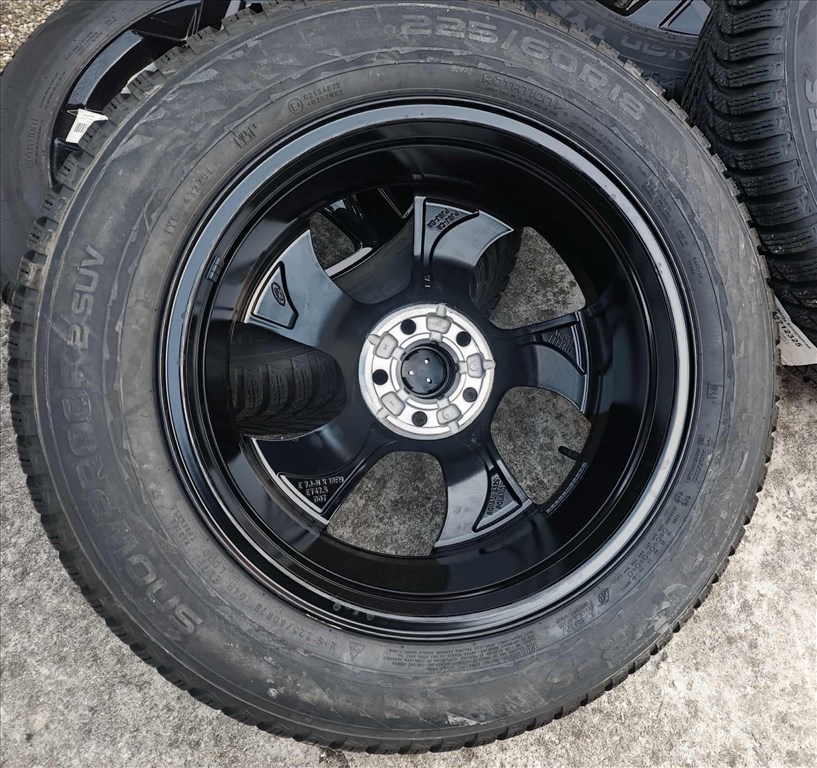 ÚJ 5x108 18 Ford gyári Kuga Mustang Mach-e - Nokian 225/60 r18 " Téli + tpms 7. kép