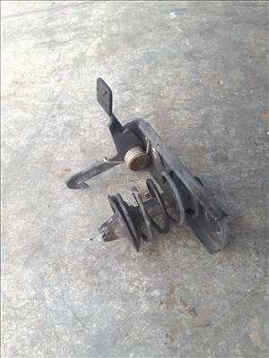 Chevrolet Spark I motortér zár motorháztetőre