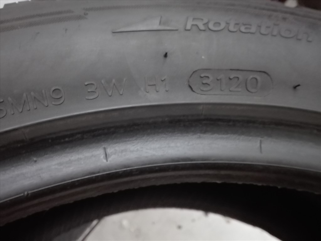 235/45R18 Hankook téli gumi garnitúra 235/45 r18 5. kép