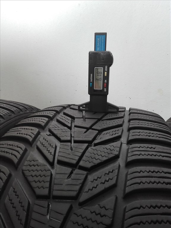 235/45R18 Hankook téli gumi garnitúra 235/45 r18 4. kép