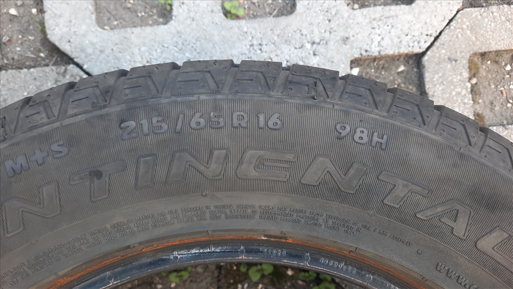 215/65 R16 Continental Négyévszakos gumik 6. kép