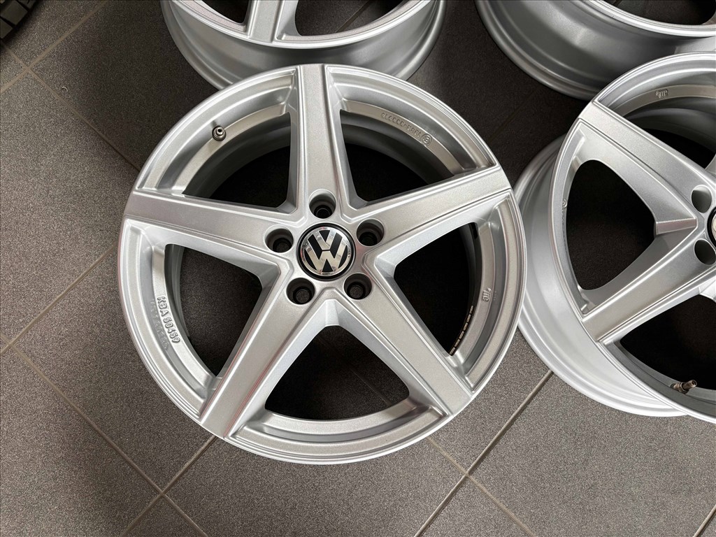 VW 17" 5x112 alufelni eladó 17 coll Golf Passat Caddy T-rock 1. kép