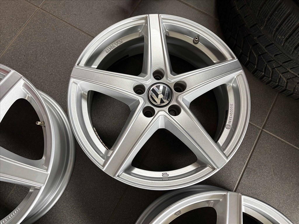 VW 17" 5x112 alufelni eladó 17 coll Golf Passat Caddy T-rock 4. kép