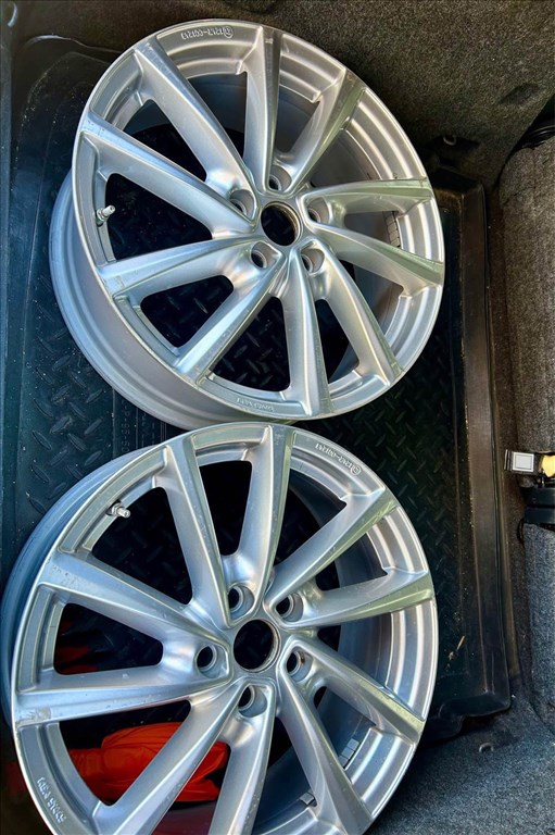  5x112 SKODA,VW,SEAT,AUDI A3, 18”téli TOYO R18, 18 téli garnitúra 3. kép