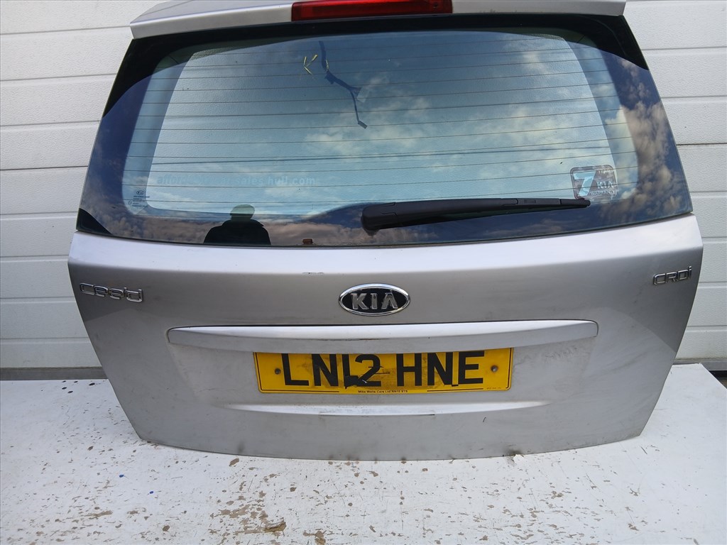 14464 Kia Ceed kombi 2007-2012 Csomagtérajtó    Ezüst 6. kép