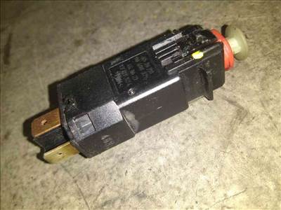 Opel Corsa C Pedál Kapcsoló