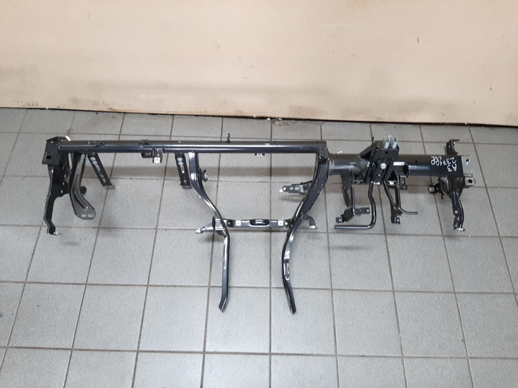 Audi A3 (8V) mûszerfal tartó váz 8V1858045H 1. kép