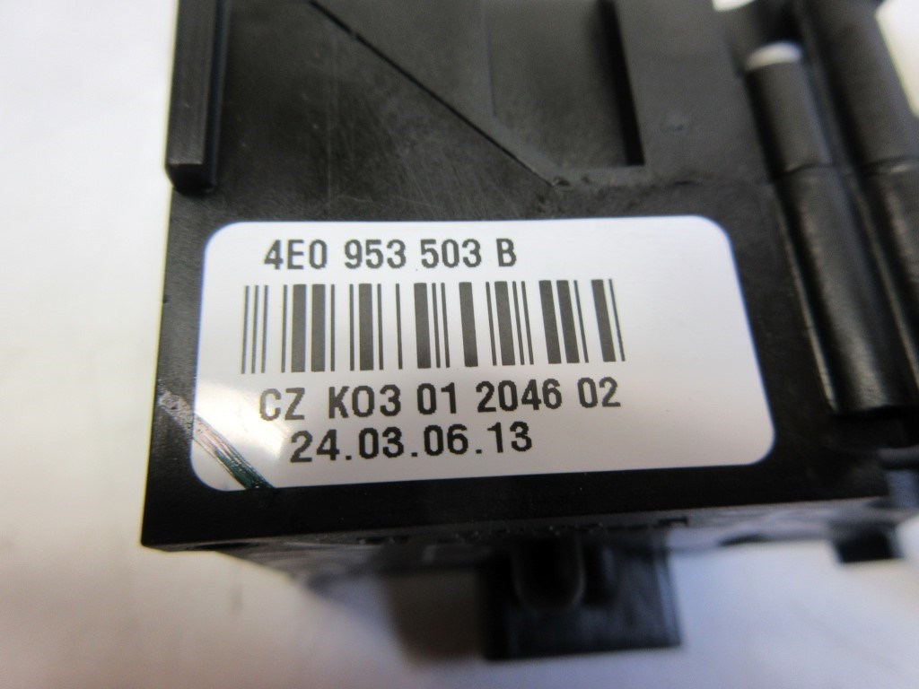 Audi A4 4 ajtós (8E B7) ablaktörlõ kapcsoló 4E0953503B 3. kép