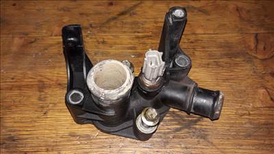 Ford Focus III Termosztátház  Víz Hőmérséklet Érzékelő 7M5G-8K556-AC