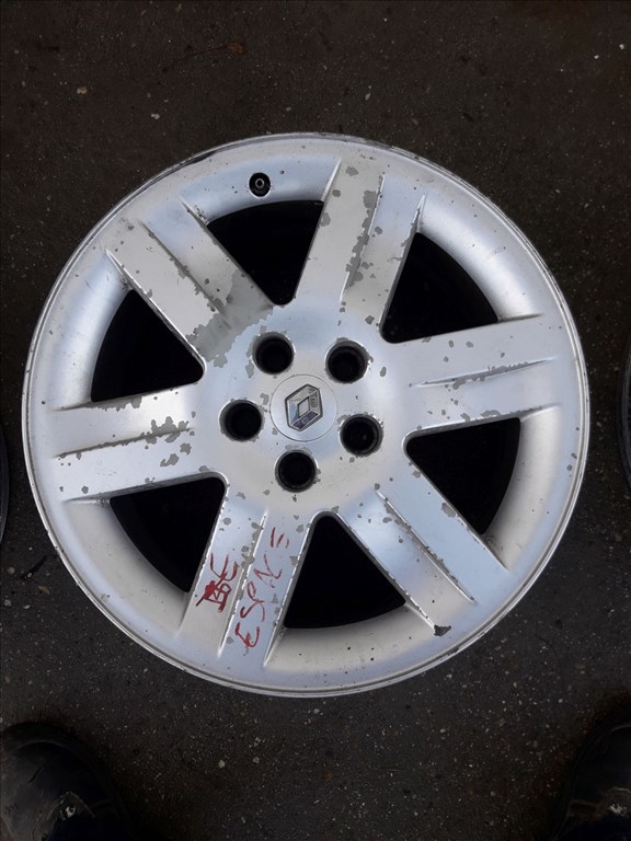 Renault Espace IV <p>Gyáriszám:<br> 16921</p><p>Felni méret: 17"</p><p>Furatszám: 5</p><p>Osztókör: 108.0</p><p>ET szám: 5CH50</p><p>Állapot: Normál</p><p>Érdeklõdéskor hivatkozzon erre: KIN-40076</p><p>Bármire van szüksége hívjon bizalommal!<br>Kizárólag munkaidõben hétfõtõl - péntekig 8-12 13-16 óráig!<br>Alkatrészek széles választékban!<br>Hivatalos Regisztrált Autobontó Kecel!<br>Vásároljon Megbízható Helyrõl Beszerelési Garanciával Profiktól!</p> 50000 3. kép