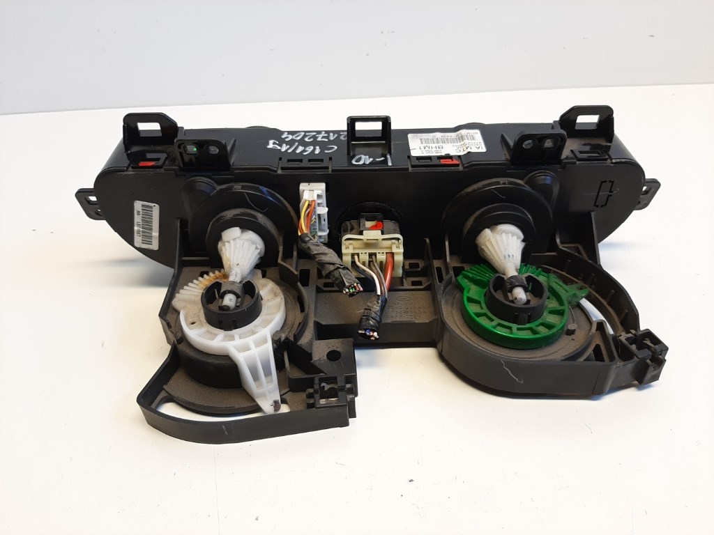 Hyundai I 10  fûtéskapcsoló (fûtés kapcsoló) 97250B9000 2. kép