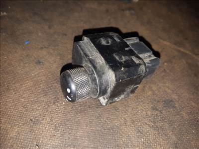 Suzuki Swift III 04-10 Tükör Állító Kapcsoló 62J00 3574T