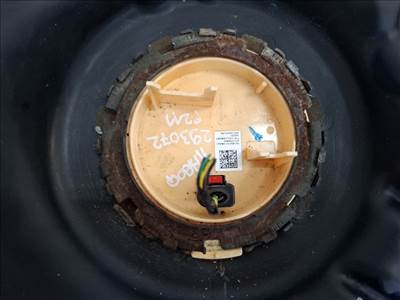 Skoda Karoq  üzemanyagszint érzékelő 5Q0919673AN