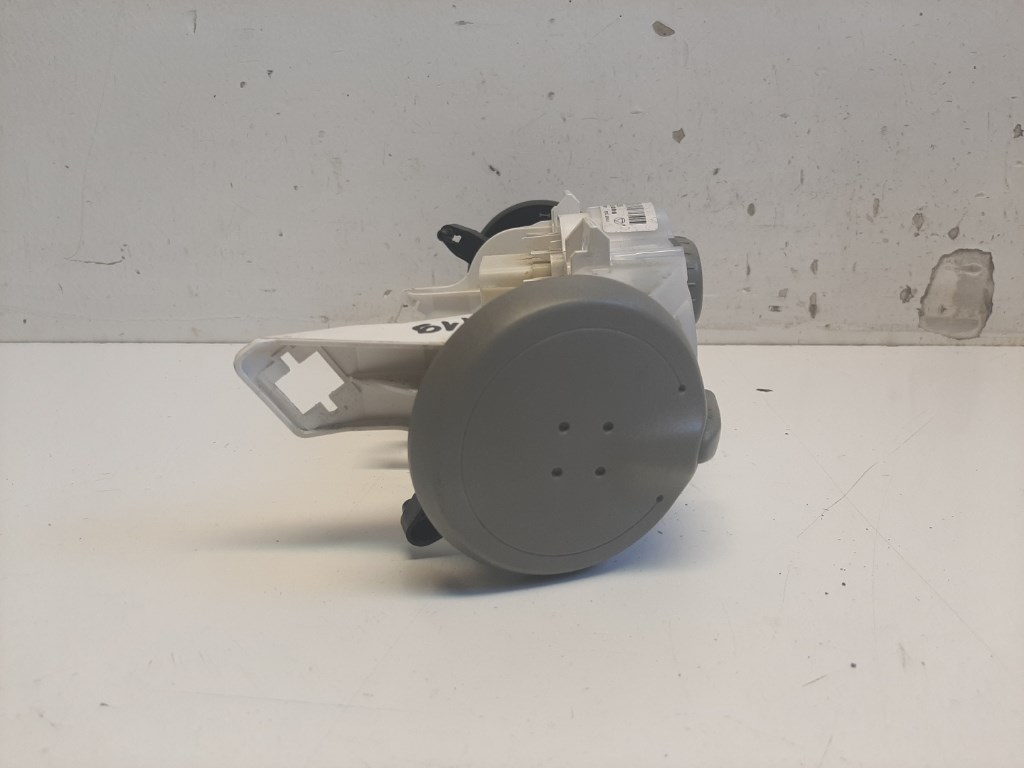 Toyota Aygo (AB10) fûtéskapcsoló (fûtés kapcsoló) 559000H020 2. kép