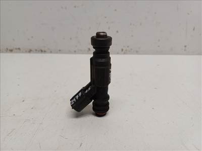 Toyota Corolla (E14) befecskendező (injektor) 232500D030 0280156019