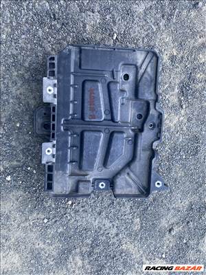 Hyundai Kona (OS) akksitálca 