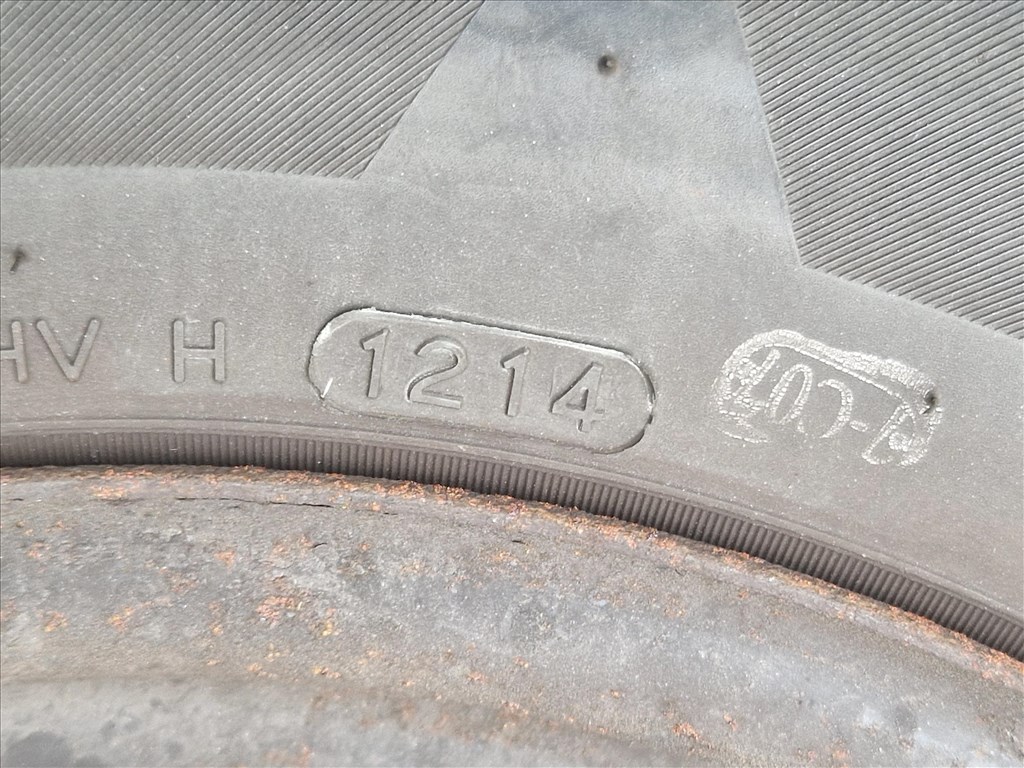  5x100 15" lemezfelni pár Hankook nyári gumival (26131) 4. kép