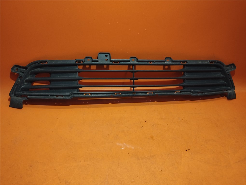 Mitsubishi Outlander alsó hűtőrács 6402A233 (L.10.1009R) 1. kép