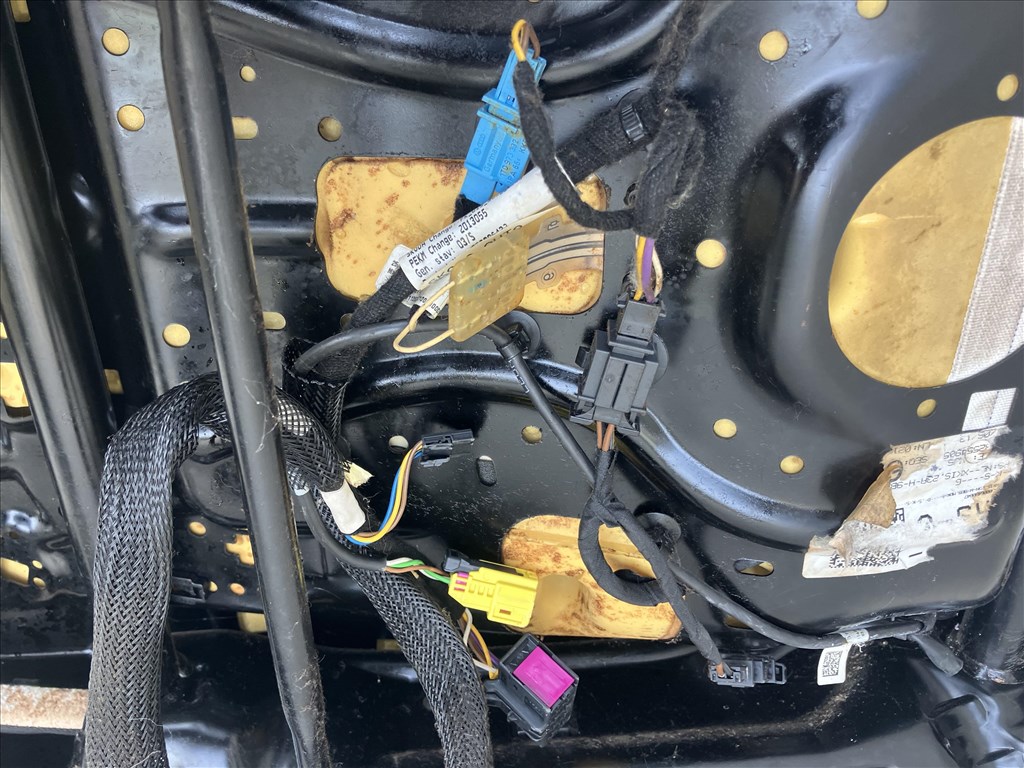 Skoda Octavia III Jobb első ülés fűthető légzsákos 3. kép