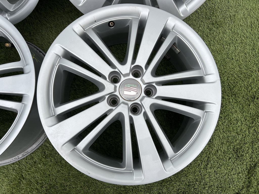 5x100 16" Seat gyári alufelni 7Jx16h2 ET43 4. kép