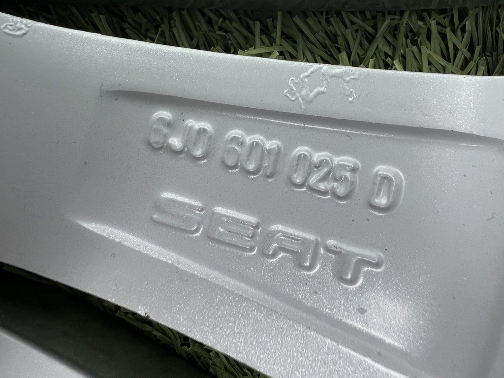 5x100 16" Seat gyári alufelni 7Jx16h2 ET43 8. kép