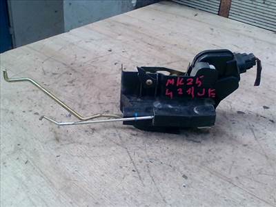 HYUNDAI Terracan 2001-2005 Jobb első ajtó zárszerkezet központizáras