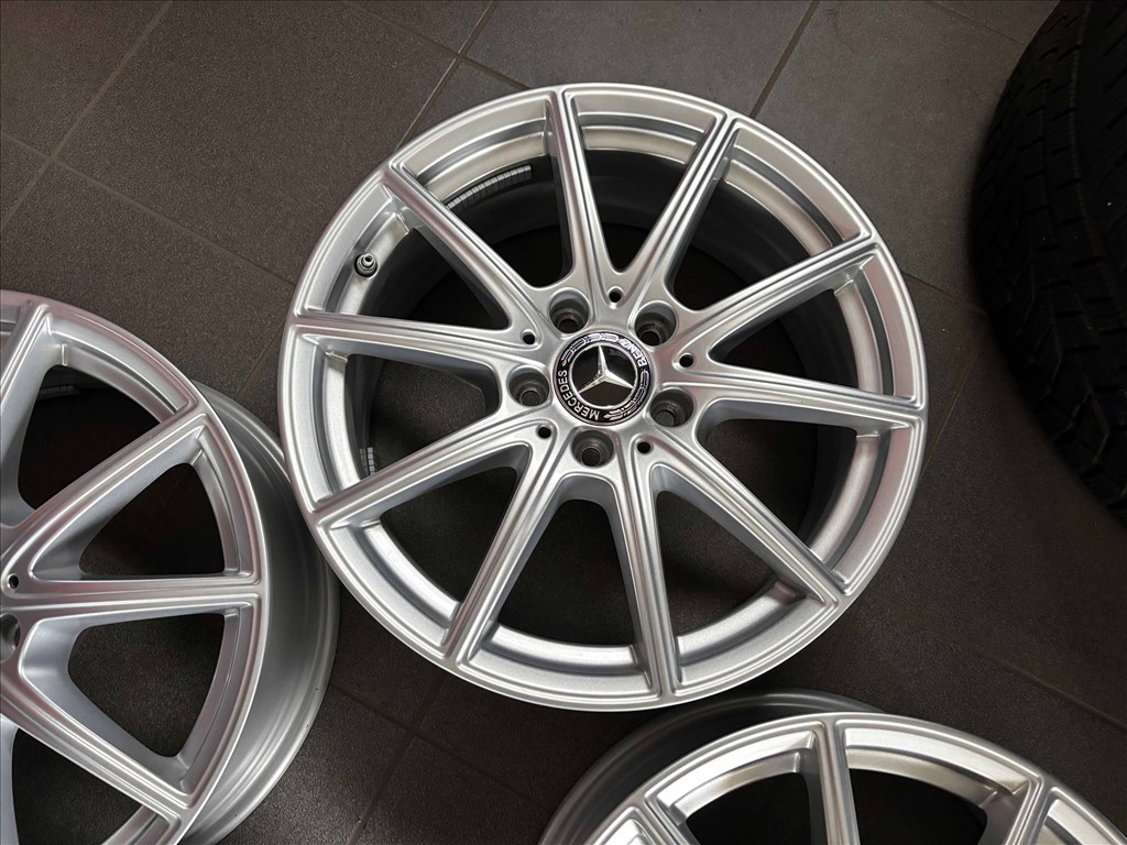 Mercedes 17" 5x112 gyári alufelni eladó 17 coll W205 W206 A B C CLA 4. kép