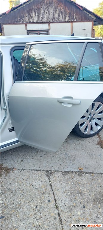 Opel Insignia A bal hátsó ajtó Z176  1. kép