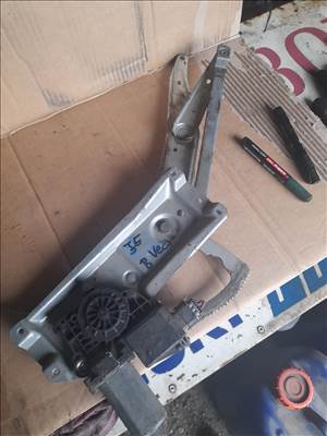 Opel Vectra b jobb első ablakemelő 