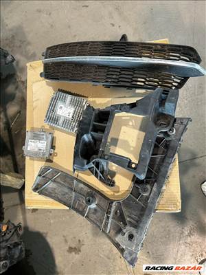 Audi A6 (C7 - 4G) Lökhárító betét 