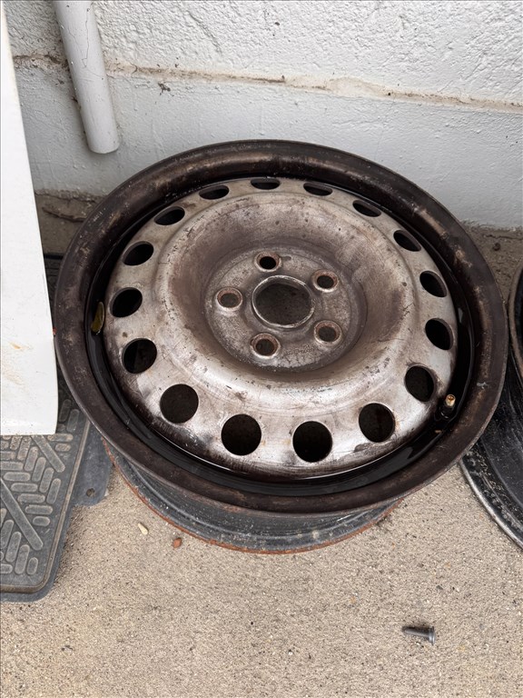  Seat Alhambra , VW sharan 16" használt lemezfelni eladó 1. kép