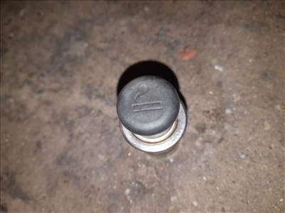 Opel Frontera B Szivargyújtó