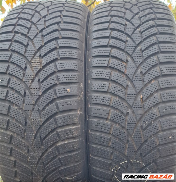  225/5517" használt Toyo Tires téli gumi gumi 1. kép