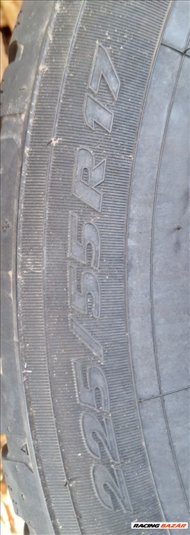  225/5517" használt Toyo Tires téli gumi gumi 4. kép