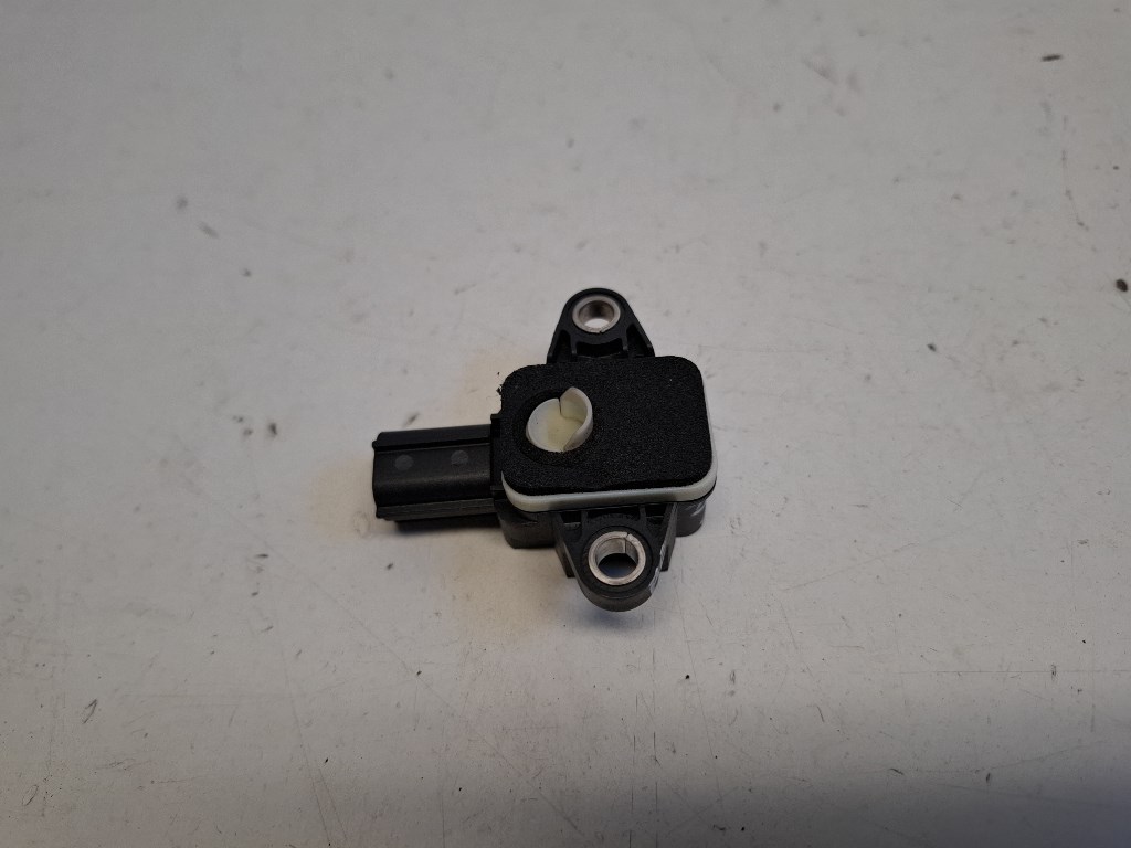 Audi TT (8J) bal elsõ légzsák oldalütés érzékelõ 8P0955557 2. kép