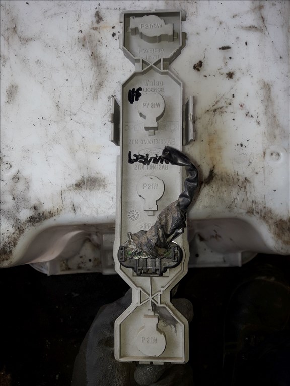Ford Transit Connect Jobb Hátsó Lámpa Foglalat 2. kép