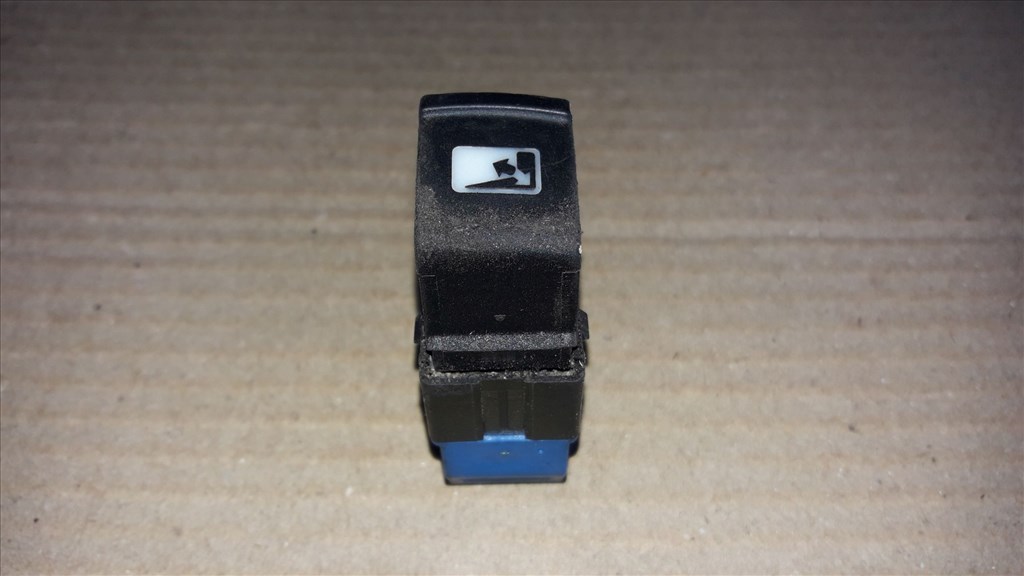 Ford Galaxy II Jobb Elsõ Ablakemelõ Kapcsoló 7M3 959 856 B 1. kép