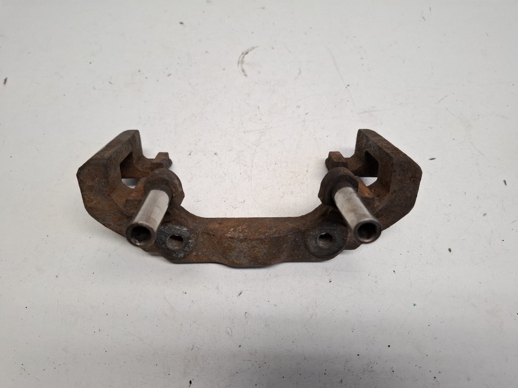 Ford Fusion bal elsõ féknyereg tartó 1. kép