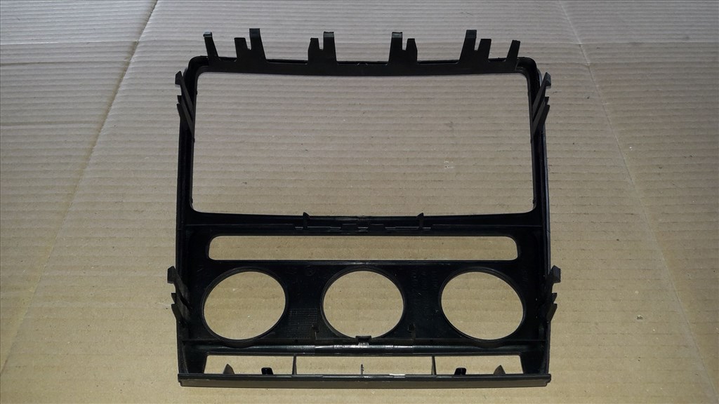 Skoda Octavia II Fûtéskapcsoló Elõlap 1Z0 858 069 A 2. kép