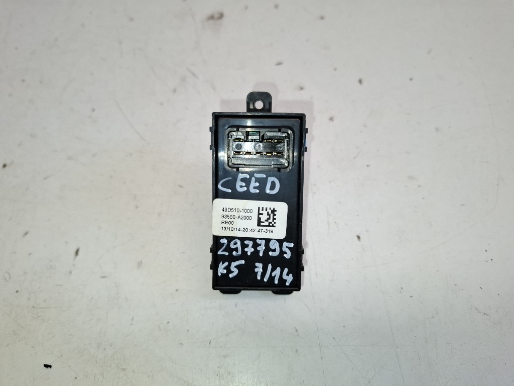 Kia Ceed (JD) bal hátsó ablakemelõ kapcsoló 93580A2000 3. kép