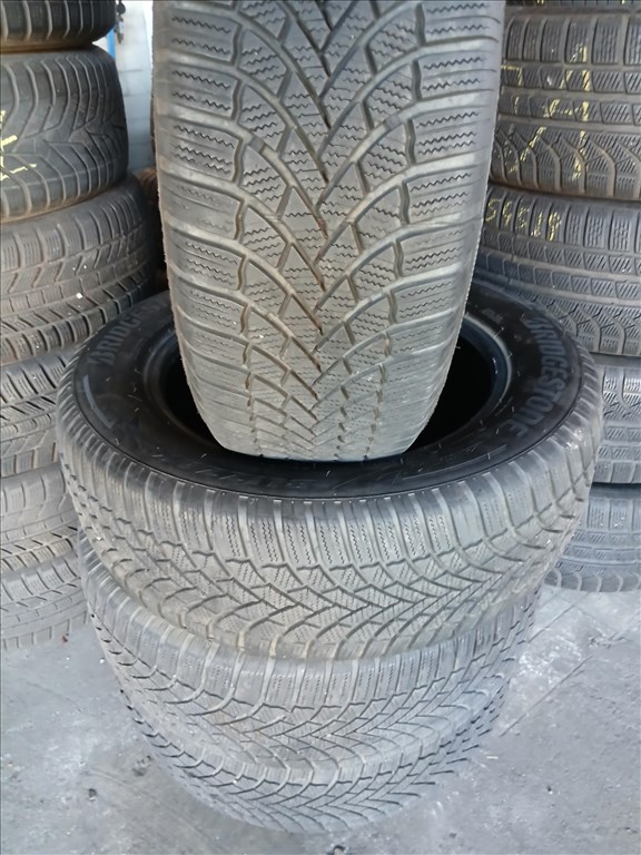  235/60R18" használt Bridgestone téli gumi 2022 5. kép