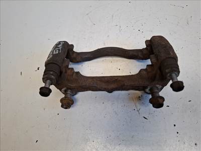 Mazda CX-3 jobb első féknyereg tartó