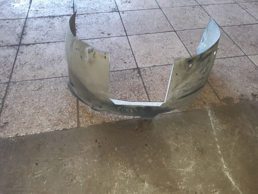 Opel Corsa C Bal Elsõ Dobbetét 1. kép