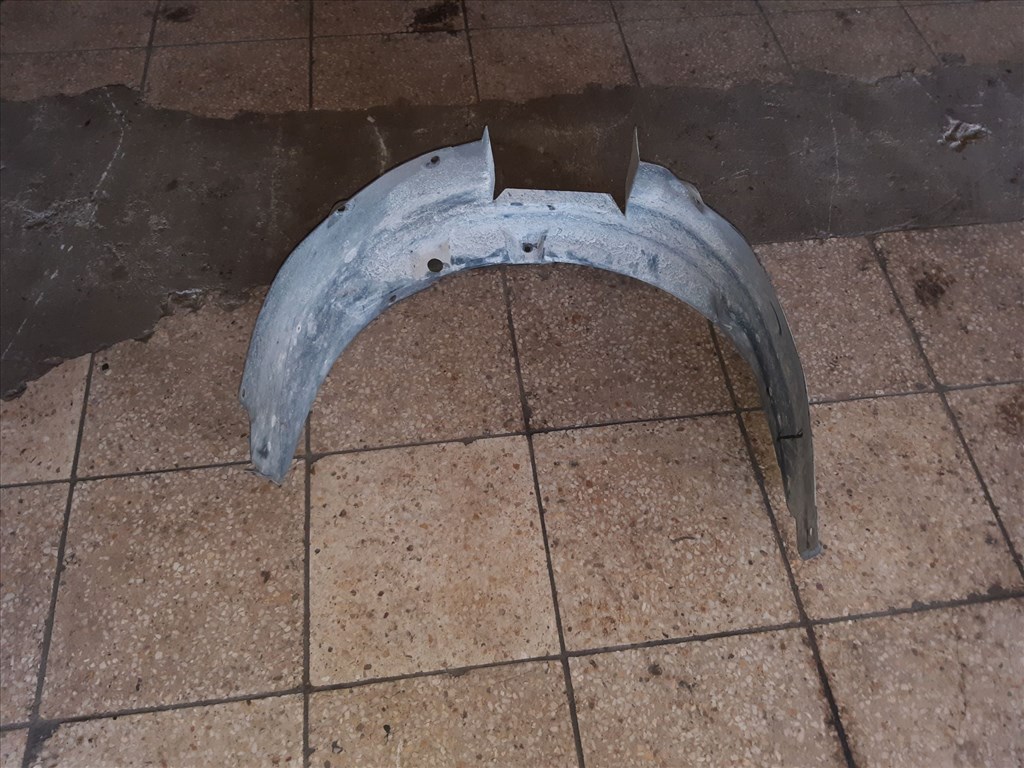 Opel Corsa C Bal Elsõ Dobbetét 4. kép