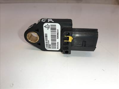 Mitsubishi Outlander bal hátsó légzsák oldalütés érzékelő 8651A001