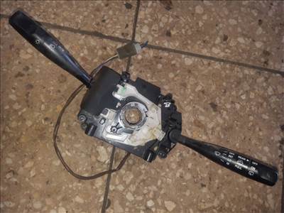 Suzuki Alto Bajuszkapcsoló