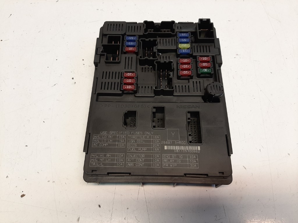 Nissan Micra (K13) biztosítéktábla motortér 284B71HR0C 1. kép